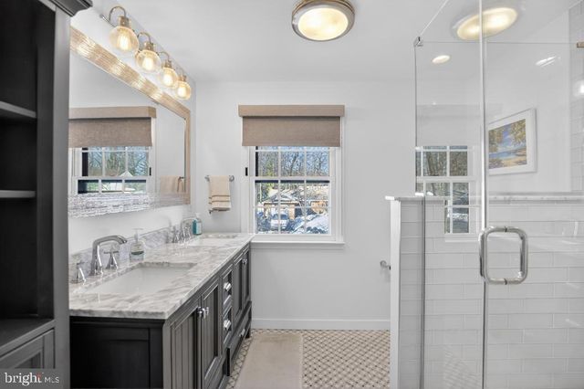 1760 TEAROSE LN, Cherry Hill, NJ 08003