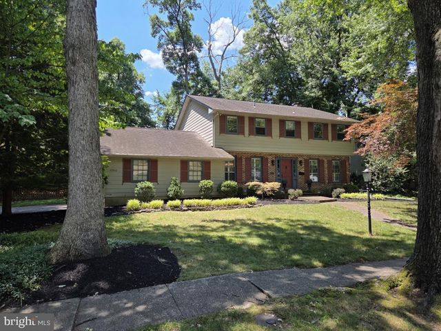 1760 TEAROSE LN, Cherry Hill, NJ 08003
