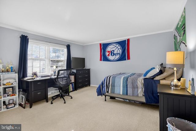 1760 TEAROSE LN, Cherry Hill, NJ 08003