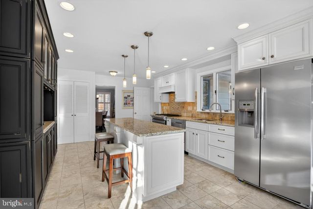 1760 TEAROSE LN, Cherry Hill, NJ 08003