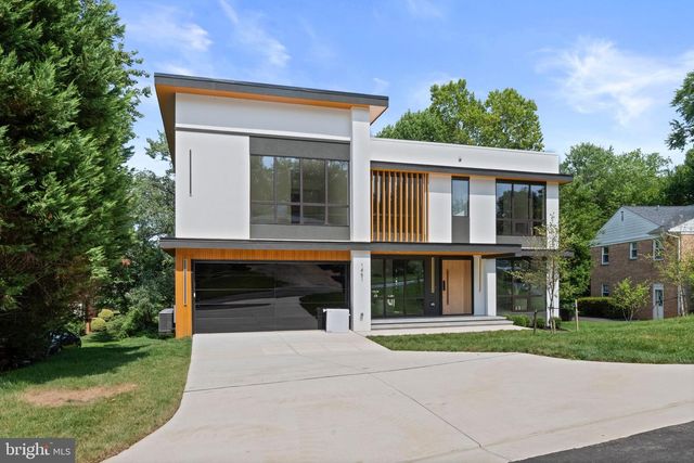 1451 COLA DR, Mclean, VA 22101