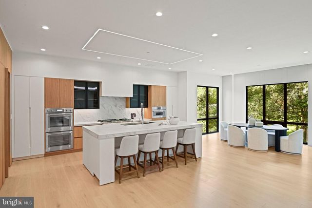 1451 COLA DR, Mclean, VA 22101