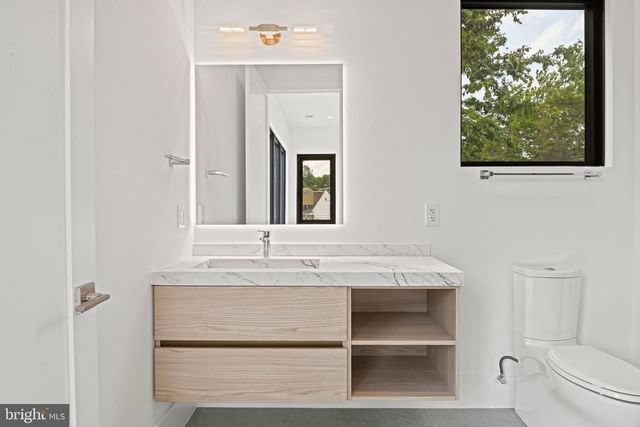 1451 COLA DR, Mclean, VA 22101