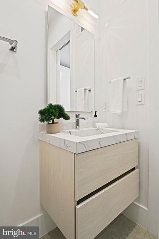 1451 COLA DR, Mclean, VA 22101