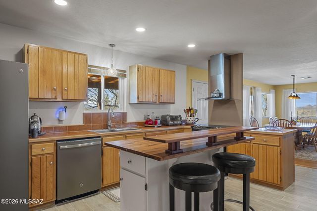 293 Calle Cappela, Rio Rico, AZ 85648