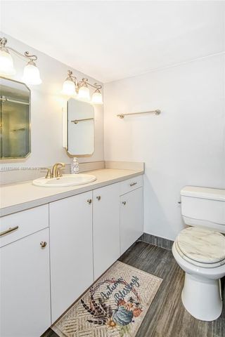 18021 Biscayne Boulevard 1604, Aventura, FL 33160