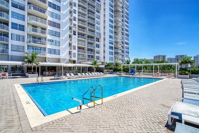 18021 Biscayne Boulevard 1604, Aventura, FL 33160