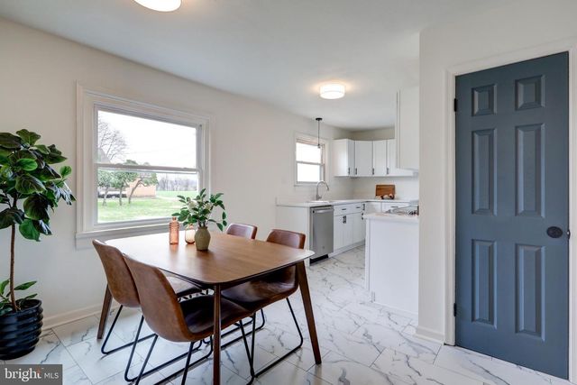 1904 E PENNSYLVANIA AVE, Lebanon, PA 17042