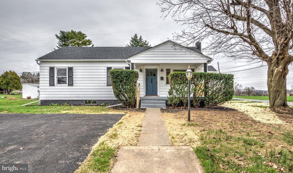 1904 E PENNSYLVANIA AVE, Lebanon, PA 17042