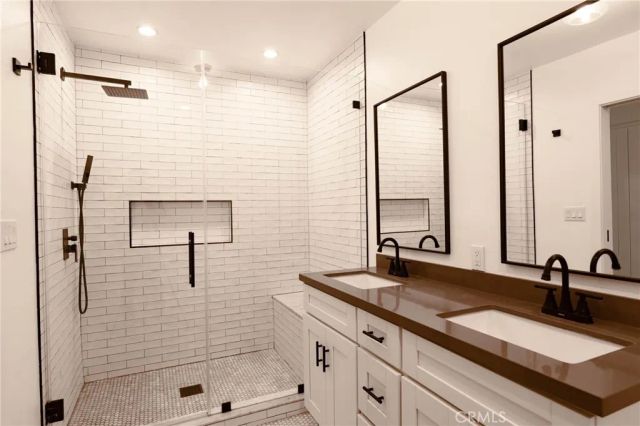 1104 W Palm Avenue, Orange, CA 92868