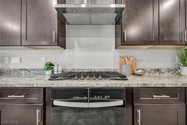 1137 Green Lovebird Street, Henderson, NV 89011