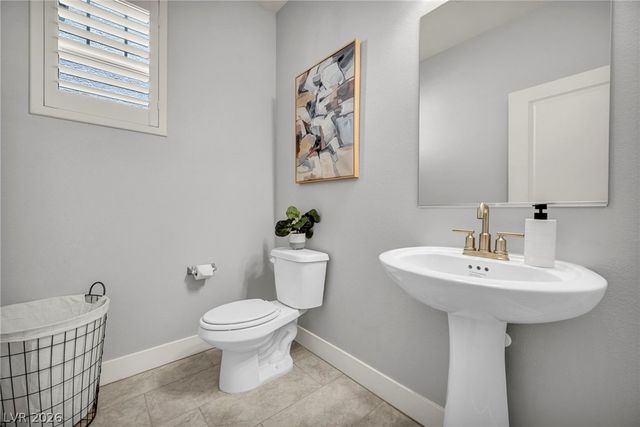 1137 Green Lovebird Street, Henderson, NV 89011
