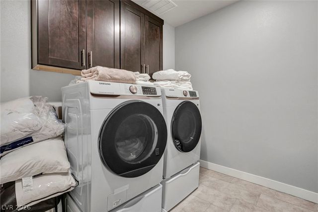 1137 Green Lovebird Street, Henderson, NV 89011