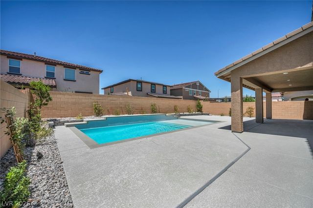 1137 Green Lovebird Street, Henderson, NV 89011