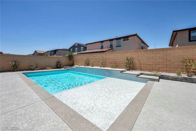 1137 Green Lovebird Street, Henderson, NV 89011