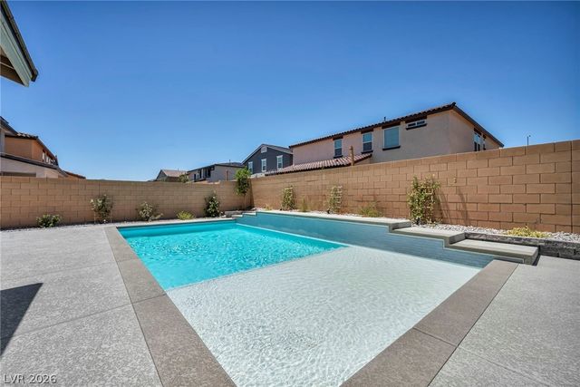 1137 Green Lovebird Street, Henderson, NV 89011