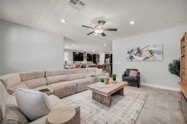 1137 Green Lovebird Street, Henderson, NV 89011