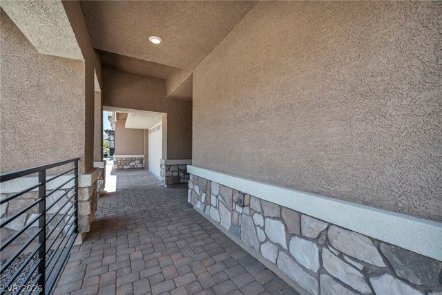 1137 Green Lovebird Street, Henderson, NV 89011