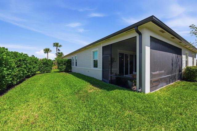 19230 Rolling Acres Road, Loxahatchee, FL 33470
