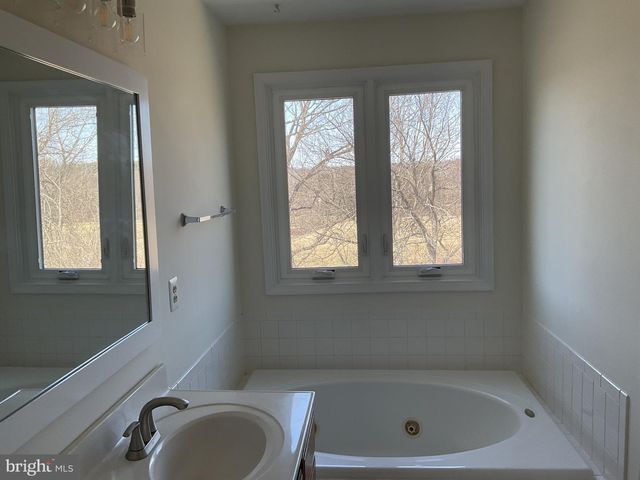 222 SLOAN CT, Wilmingon, DE 19808