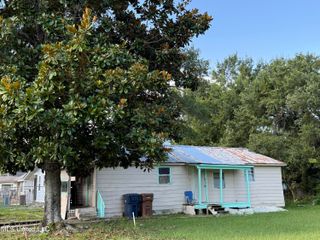 277 Nichols Drive, Biloxi, MS 39530
