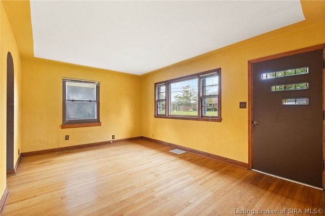3126 Taylor Drive, Clarksville, IN 47129