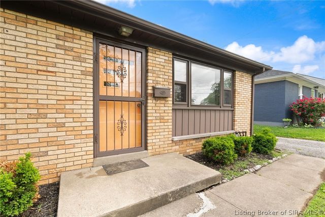3126 Taylor Drive, Clarksville, IN 47129