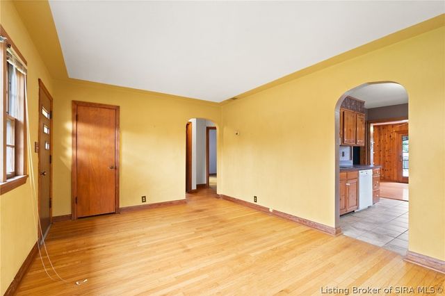 3126 Taylor Drive, Clarksville, IN 47129