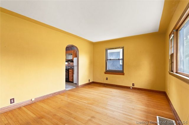 3126 Taylor Drive, Clarksville, IN 47129
