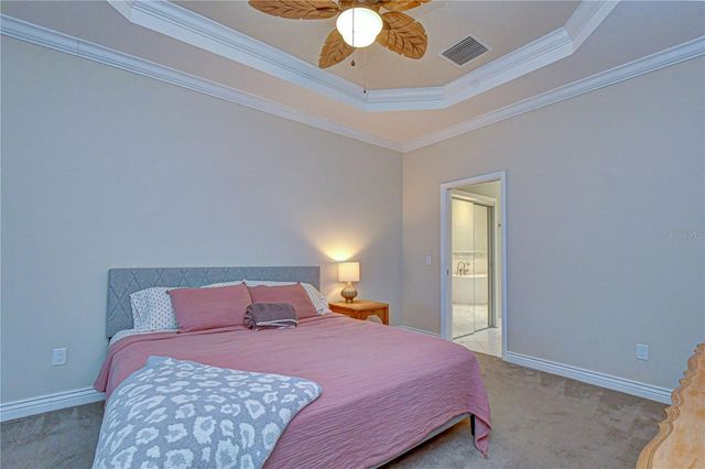 6069 SANDHILL RIDGE DRIVE, Lithia, FL 33547