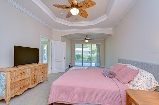 6069 SANDHILL RIDGE DRIVE, Lithia, FL 33547