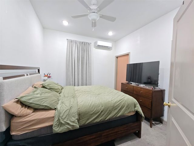 1217 Campbell Street, Houston, TX 77009