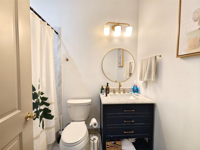 1217 Campbell Street, Houston, TX 77009