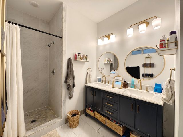 1217 Campbell Street, Houston, TX 77009