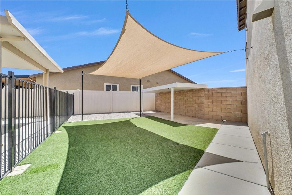 Image 29 of property listing at 29476 Canteen, Winchester, CA 92596