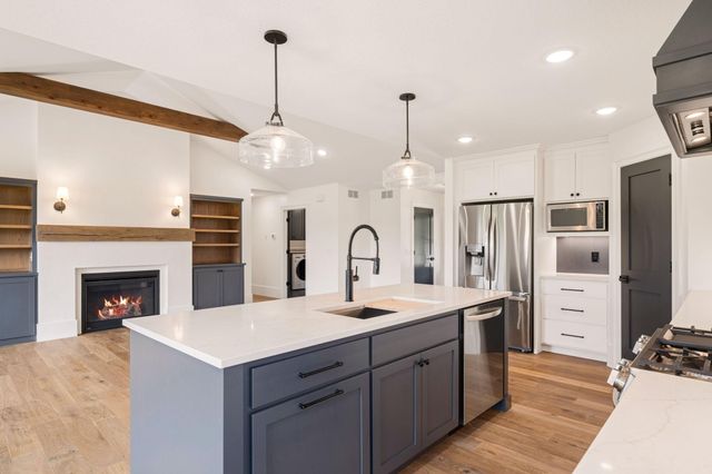 16764 Dakota Street NW, Andover, MN 55304