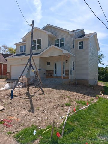 4223 South Avenue, Silverton, OH 45236