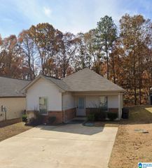 572 KINCAID COVE LANE, Odenville, AL 35120