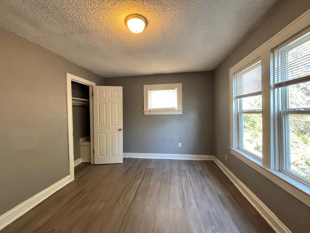 1091 S Champion Avenue, Columbus, OH 43206