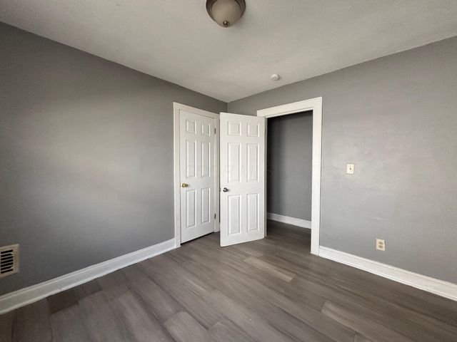 1091 S Champion Avenue, Columbus, OH 43206