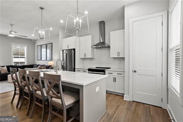 144 Chestnut Circle, Atlanta, GA 30342