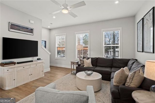 144 Chestnut Circle, Atlanta, GA 30342