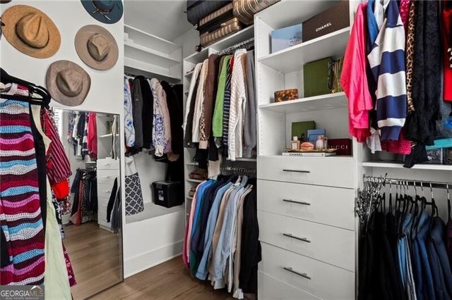 144 Chestnut Circle, Atlanta, GA 30342