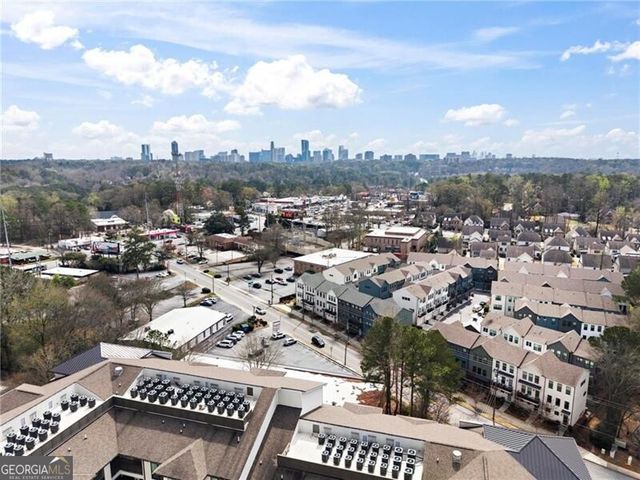 144 Chestnut Circle, Atlanta, GA 30342
