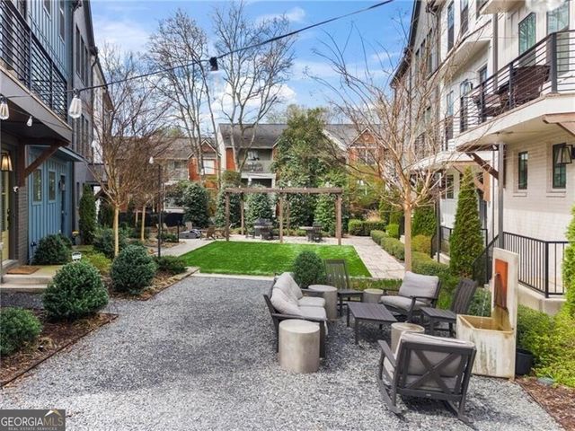 144 Chestnut Circle, Atlanta, GA 30342