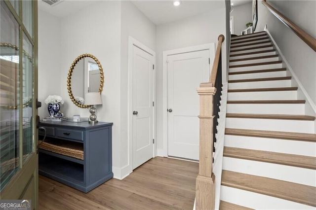 144 Chestnut Circle, Atlanta, GA 30342