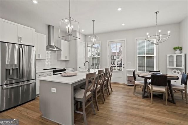 144 Chestnut Circle, Atlanta, GA 30342