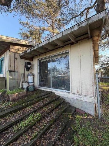 6070 Skyline Drive, El Sobrante, CA 94803