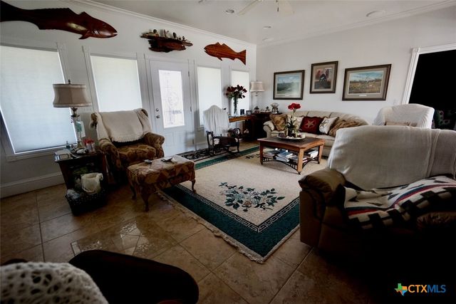 3043 W Harrison Avenue, Port O'connor, TX 77982