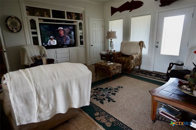 3043 W Harrison Avenue, Port O'connor, TX 77982